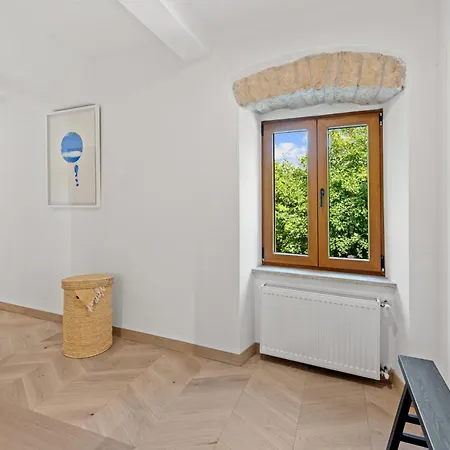 Villa Heureka-Luxury Istrian Villa- Heated Pool, Sauna & Nature Views Villa